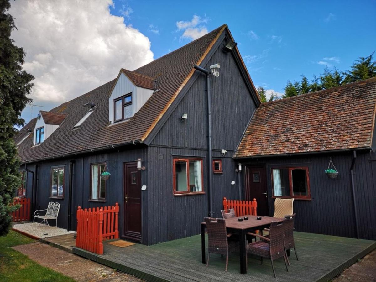 Chalet Cottages Streatley  Zewnętrze zdjęcie